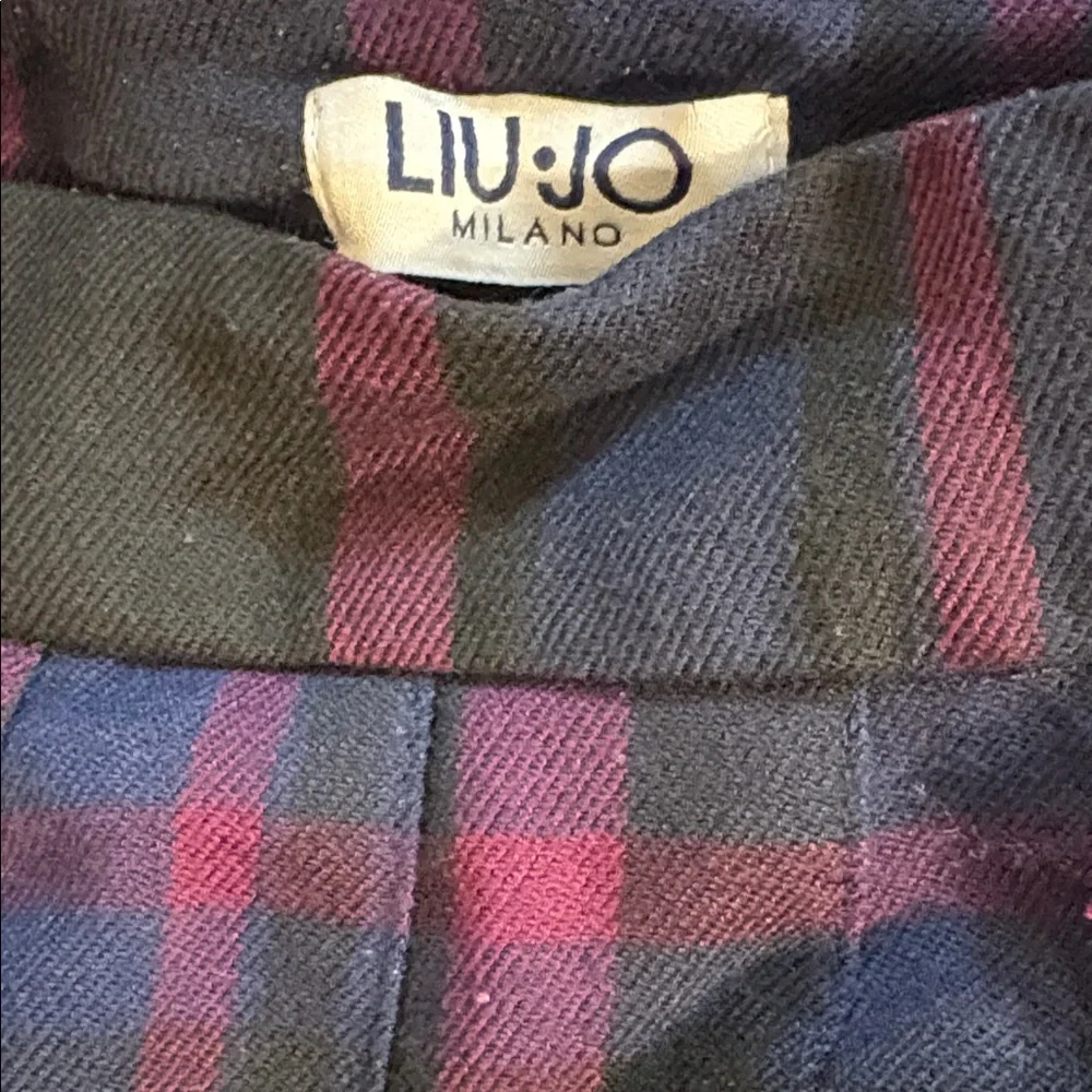 Liu Jo Navy and Red Plaid Mini Skirt with Lace - Picture 3 of 3